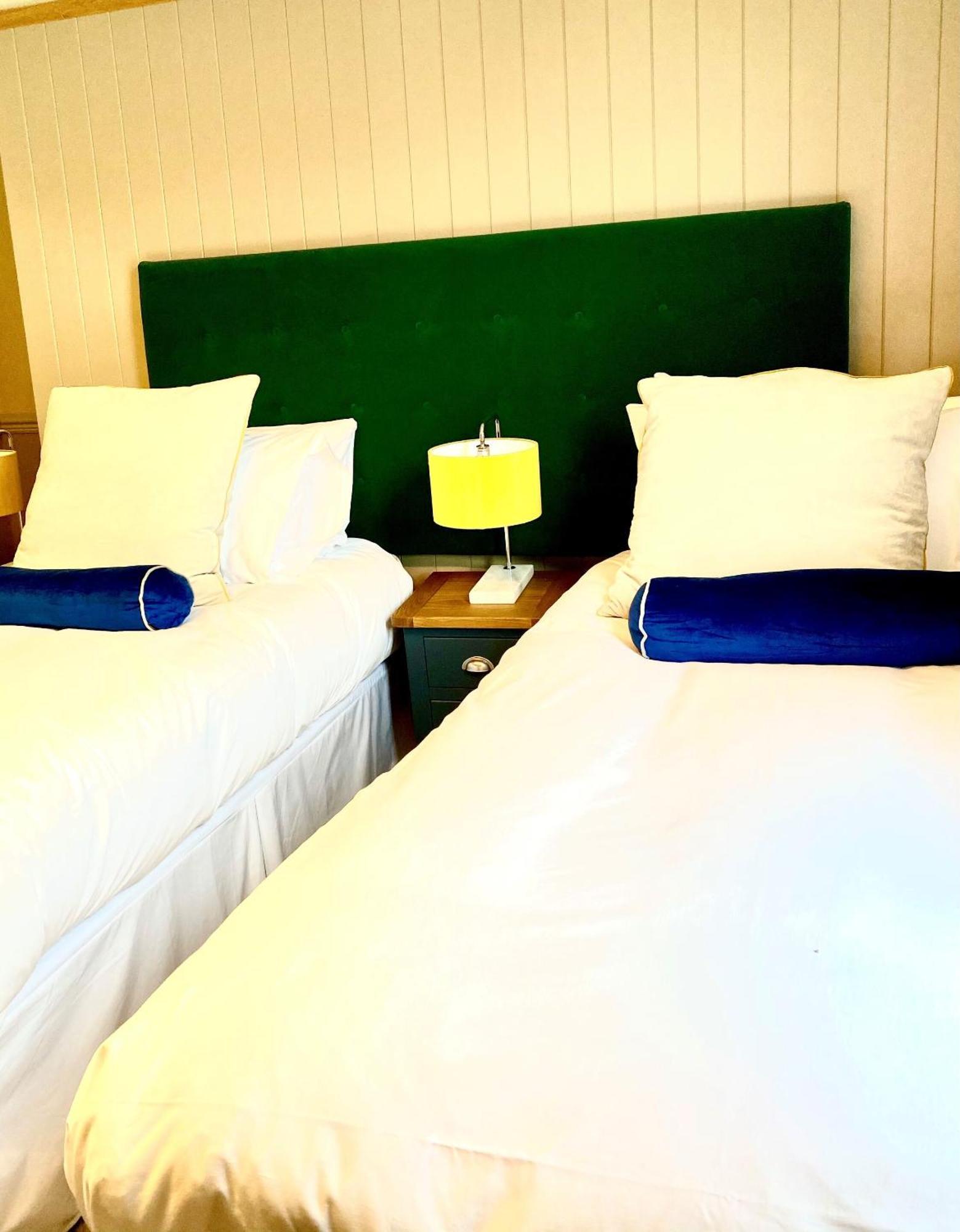 The Crown Inn At Benson Wallingford Habitación foto
